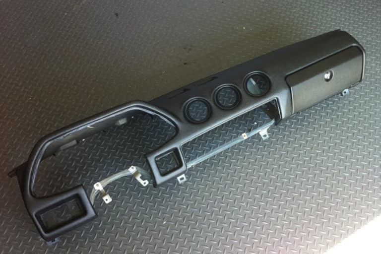 Datsun / Nissan 280ZX Dash Pad Restoration Just Dashes