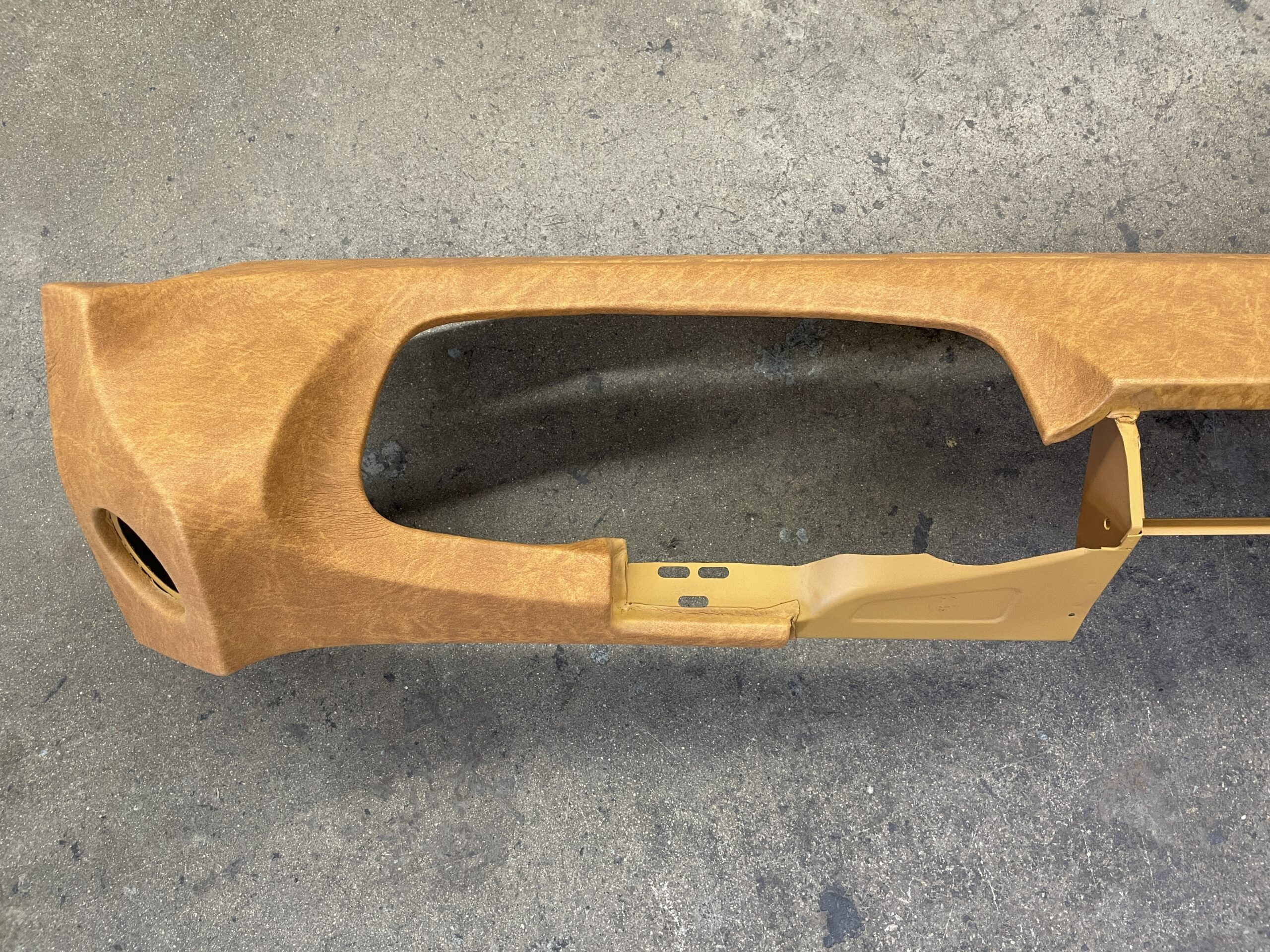 Porsche 928 Dash Pad Restoration Two tone Just Dashes