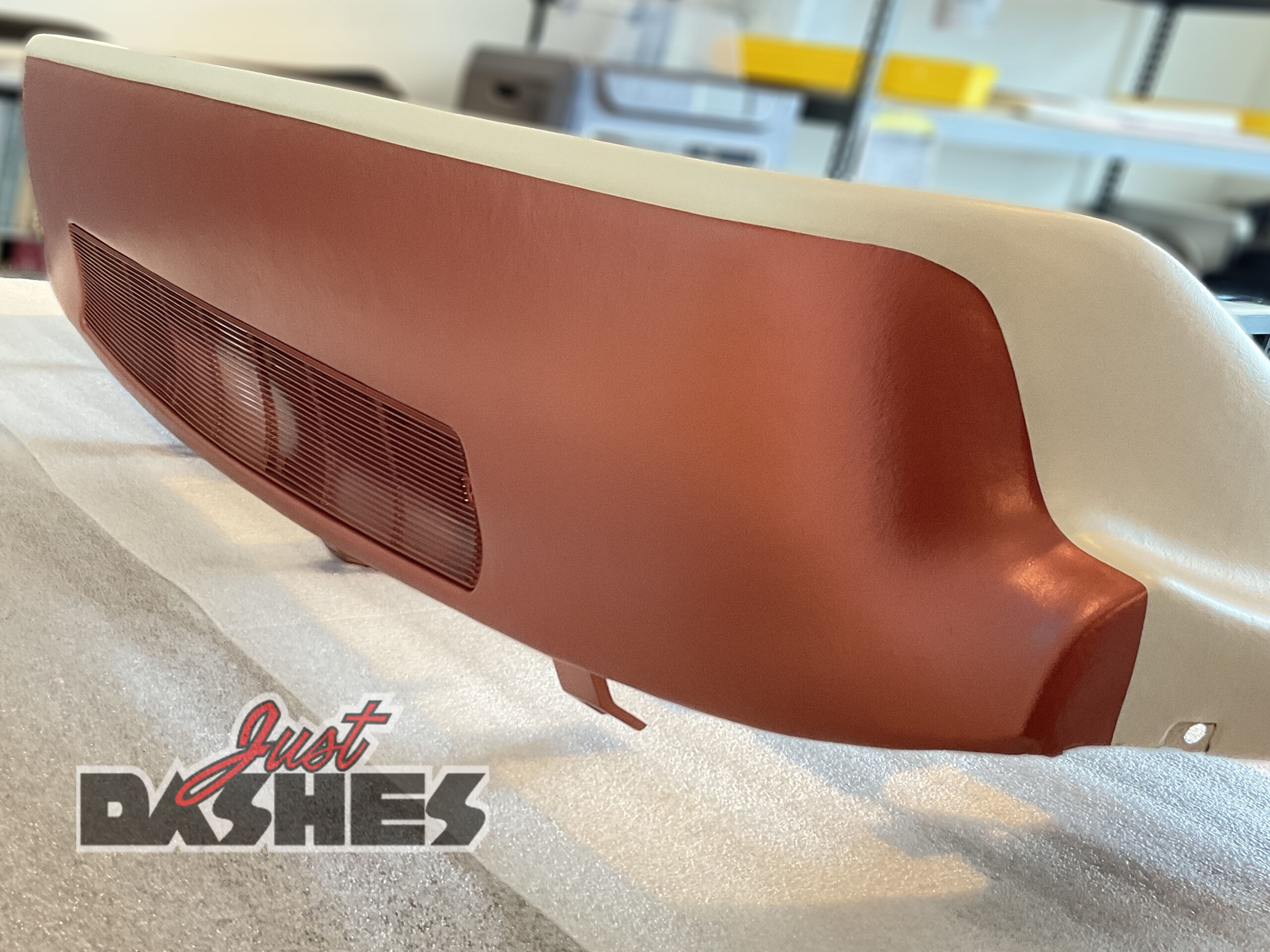 1965 Ford Thunderbird Two-Tone Dashboard Restoration